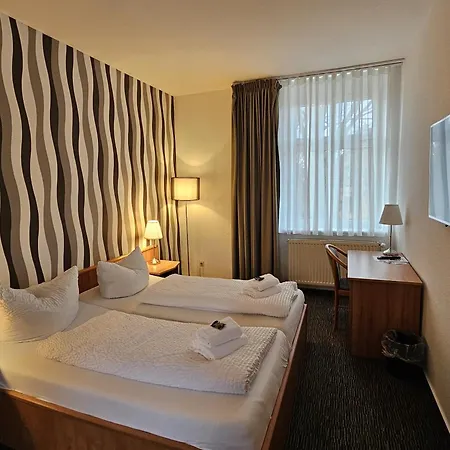 Parkhotel Otel 3*
